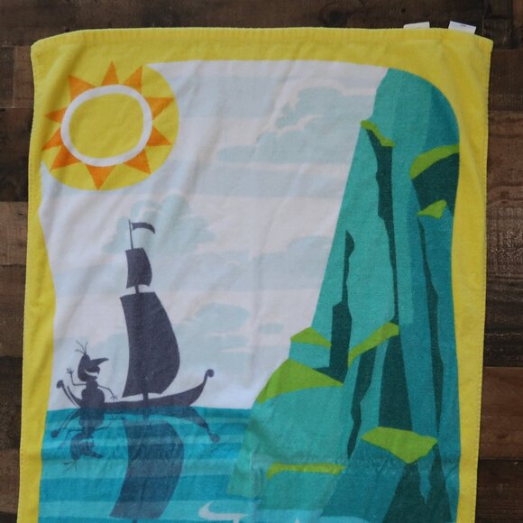 Disney Jumping Beans Olaf from Frozen Beach Towel 28.5 by 55.5" - Picture 2 of 6